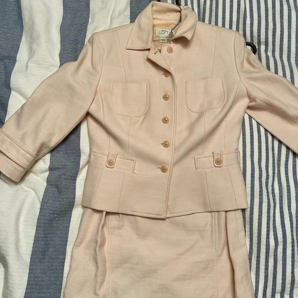 LOFT Dresses & Skirts - LOFT Pale Blush Long-Sleeve Two-Piece Skirt Set